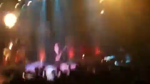 Pink gorilla at a7x surfing Tsongas 1-22-11