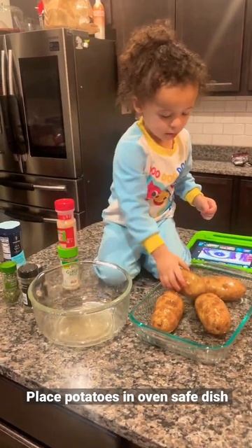 Baked potatoes are so easy to make!! Here’s how!!