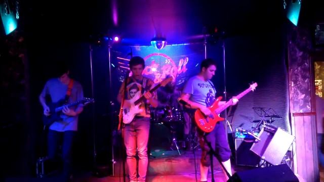 Walking Hawking - Out of the Earth [Live at Rock'n'Roll music bar]