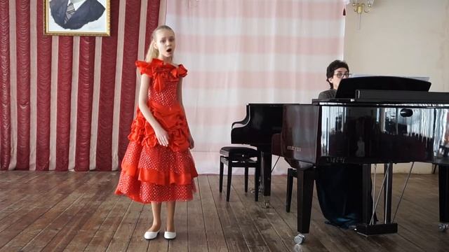 337. Масленникова Милана «Под липами», «Уж я золото хороню» Вокал