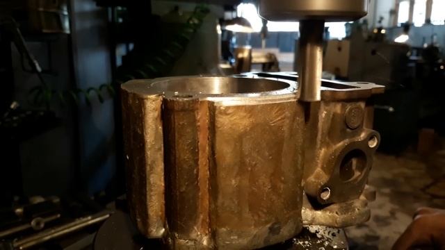 Block Cylinder Lathe | Modification Of Cylinder Block | Racing Machine |Welding Cylinder Block