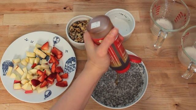 How to: Chia Seed Breakfast Pudding! (Vegan)