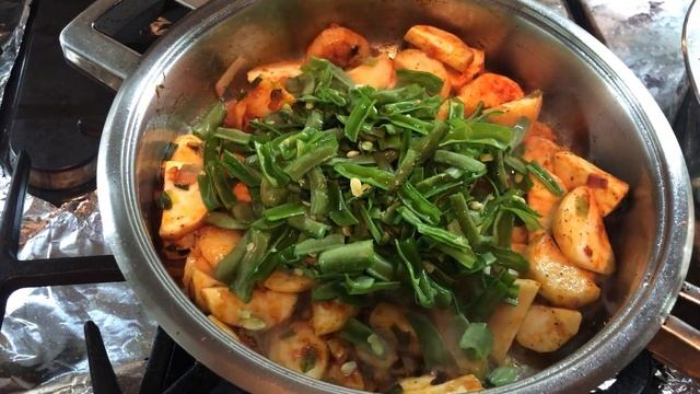 How to make Saime/flat beans, eddoes and Sweet Water Guyana Shrimp 🇬🇾
