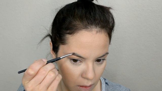 Como Vernos Mas Bonitas En Menos De 10 Minutos| Maquillaje Facil | Angela Garza