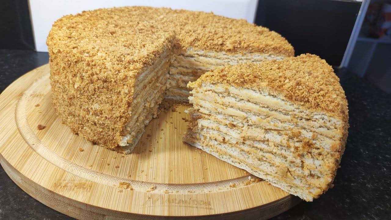 МЕДОВИК  / Классическое песочно-заварное тесто  и  вкусный нежный крем