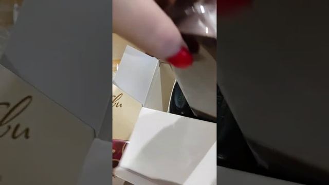 Заказ Эйвон, они не могут без косяков