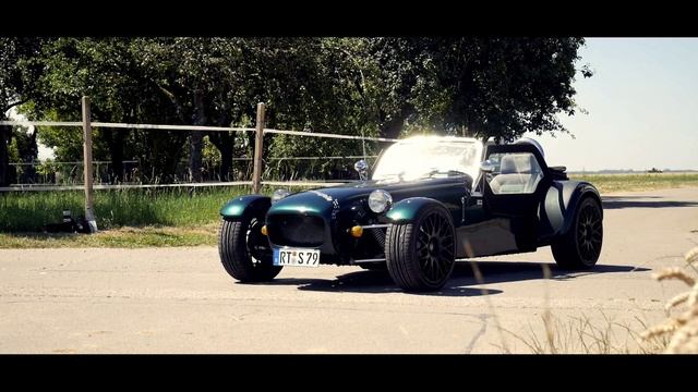 JMS Roadster VM 77 mit der Barraucda Karizzma 7,5x17 / with Barracuda Karizzma Racing Wheel Karizzm