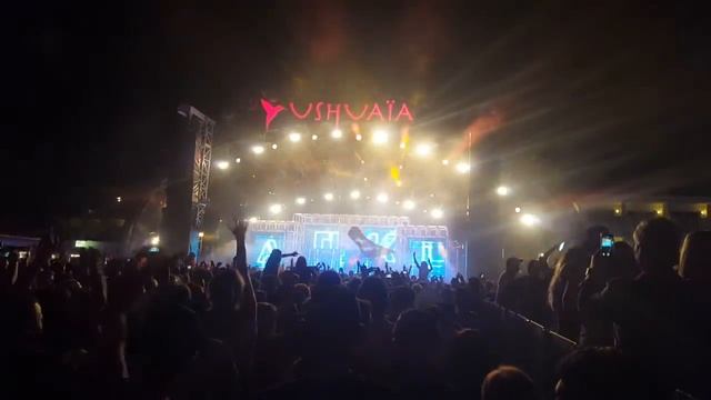 Ushuaia : neon future - Steve Aoki (pursuit of happiness) - closing party