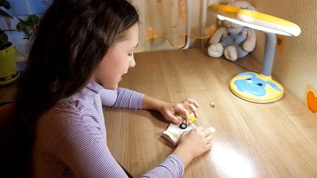 DIY. Сделай сам. Прикольный монстрик из старой перчатки