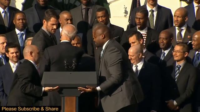 Iman Shumpert Absolutely Shocked by the Removable Podium at the White House 519