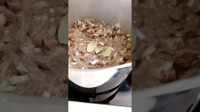 #мясо #🍗🍖🍗#говядина #тушеная говядина со сладкой кукурузой#обед#простой рецепт#