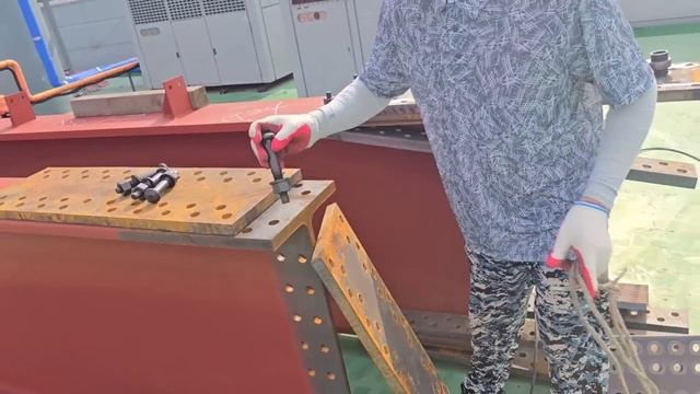 Мастера с 45 летним стажем не смогли додуматься. ОБУЧАЮ КАК ЕЗДИТЬ НА ПОГРУЗЧИКЕ #жизньвкорее