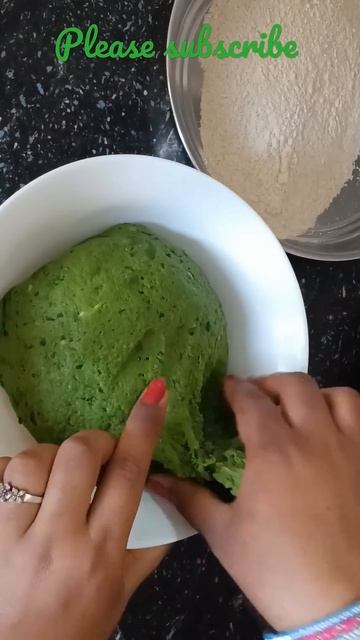 Testy Palak Paratha Recipe #testyfood #shorts  #trending #palakparatha