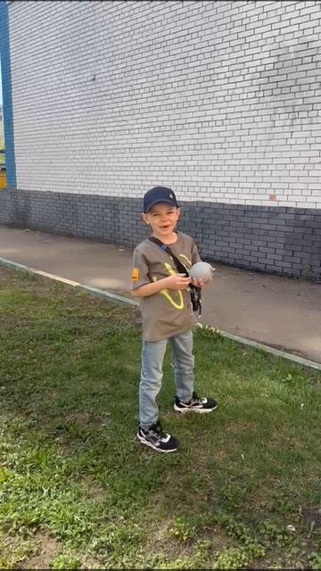 Шарик с водой, водяная бомбочка или капитошка