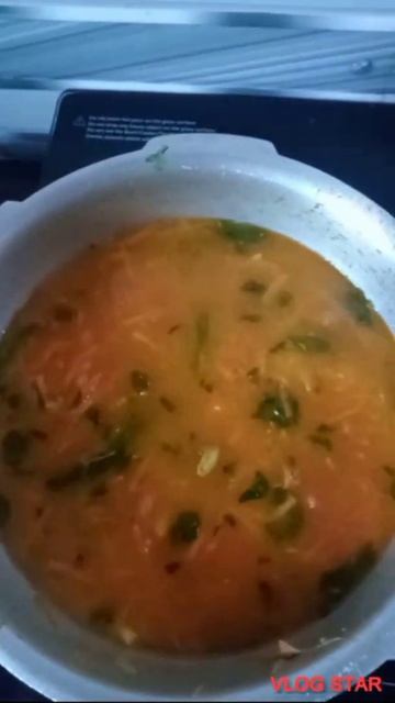 Today lunch box recipe carrot 🥕 rice 🍚 and egg🥚pepper fry.... very healthy and very easy try this 👍