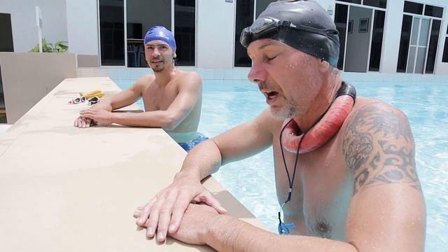 PRO Freediver vs PRO Freediver 🐳🐳 - [UNDERWATER RACING challenge]