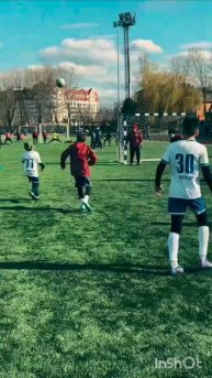 Алексей играет за 12 год.
ЛДФ - Липецк 2025.
Алексей 10 лет.
Тренер. Журавлев А. А.
Динамо Липецк.