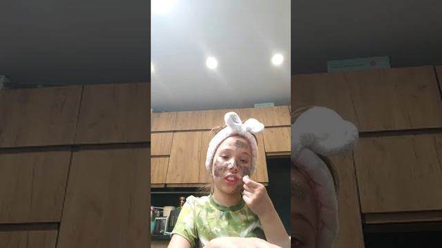 пробуем вкус няшки и делаем маску