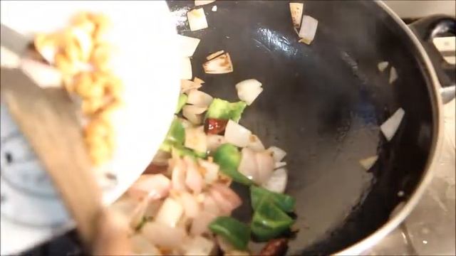 Chicken & Cashewnut in oyster sauce