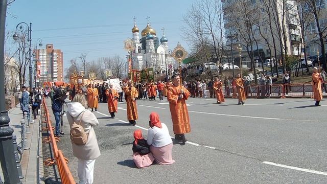 Пасха во Владивостоке,Крестный ход от Покровского храма.20,04,2025