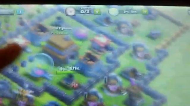 влад играет в клеш оф кленц