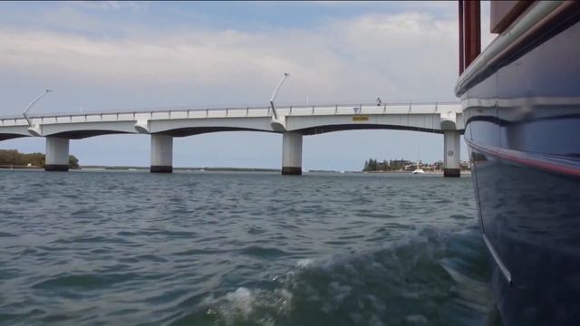 SECRET 33— Solar Powered Ferry – Classic Design – Modern Technology: Solar Watercraft