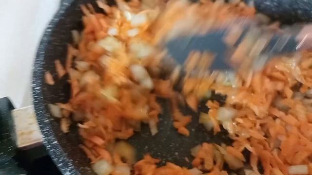 МЯСНОЙ  ГУЛЯШ.  Из  свинины. Вкусно и сытно.