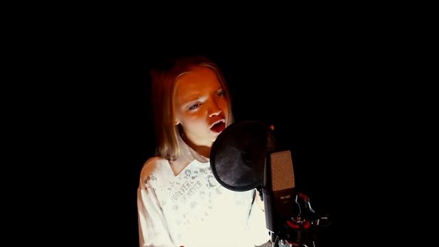 Listen /cover by Katerina Tabarina/