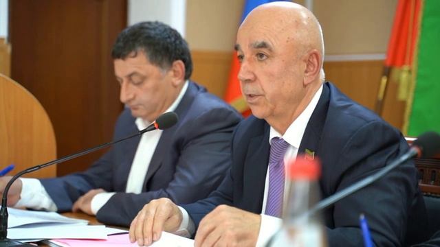 Организационная сессия Собрания депутатов МО "Хасавюртовский район" 7-го созыва