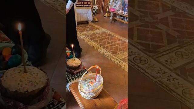 Святим куличи.