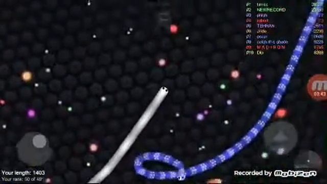 Играю в slither.io
