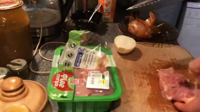 Куриный вок с лапшой и овощами