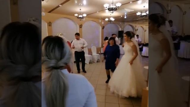 Банкетный зал на свадьбу