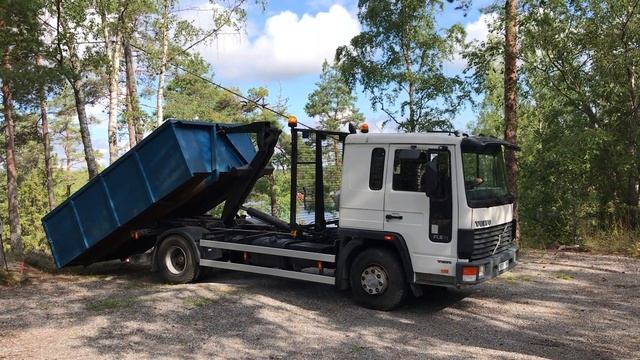 Köp Lastväxlare VOLVO FL611 på klaravik