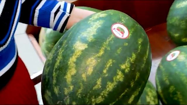 Сезонные фрукты и овощи: сколько стоит полезная вкуснятина?