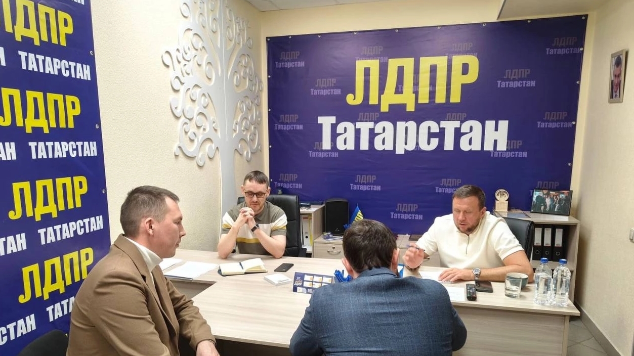 Решение вопроса п. Отары Казань. Устранение огня и дыма