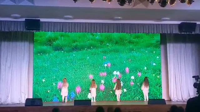 Образцовая вокальная студия Академия звука, группа Каникулы " Тайна"