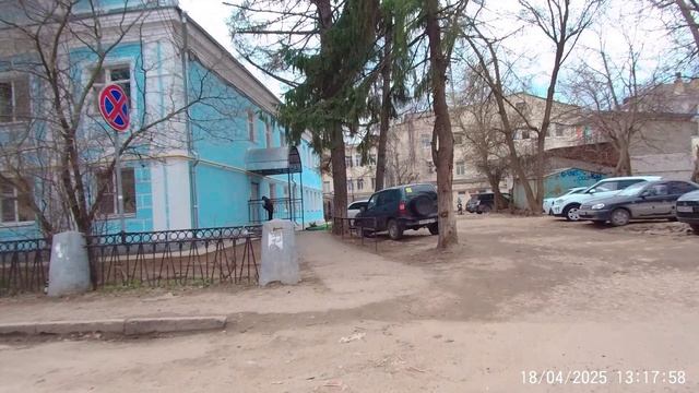 Советская по дворам в Йошкар-Ола апрель 2025