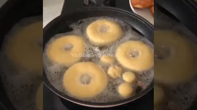 Как приготовить пончики)))))))