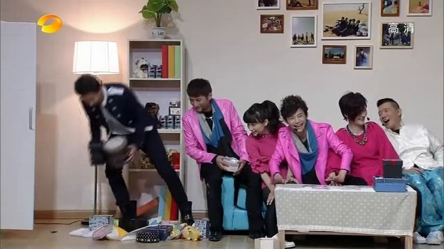 130112 HanGeng韓庚 - Happy Camp AhAhAhAh Science Lab cut.flv