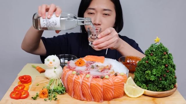 메리크리스마스~🎁 직접 만든 연어 숭어 회케이크(ft.숭어밤) 리얼사운드 먹방 ASMR SLICED RAW SALMON & MULLET MUKBANG EATING SOUNDS