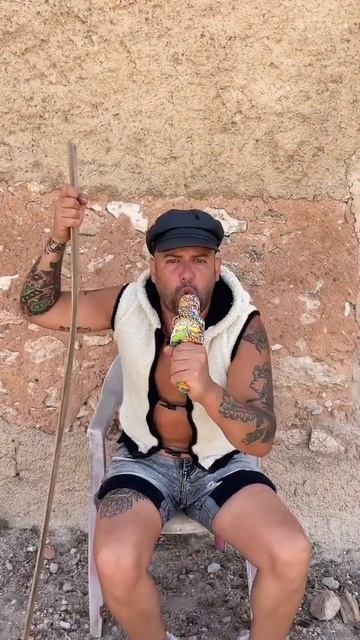 Entrevista a un neandertal #humor #monologo