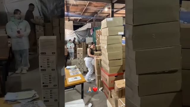 Фонд доставил 5 тонн помощи волонтерам в Анапу