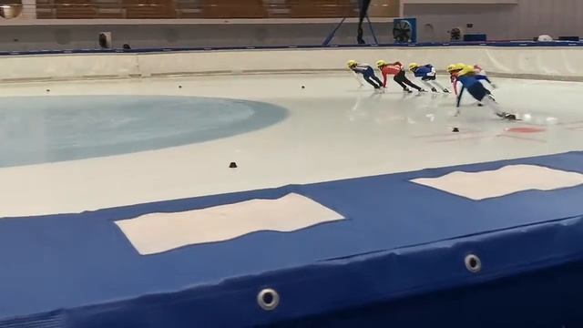 24.10.2021 Коломна СочинскийОлимп ДевМлад 1000м 1/2 2забег Королева