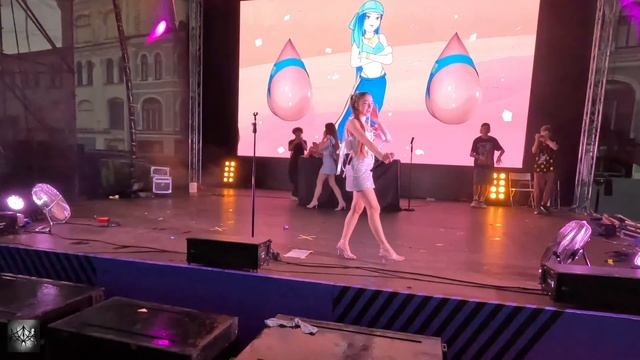 [NRZ TV] Мэйби Бэйби - Барби из трущoб LIVE 4K