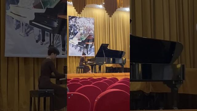 Ф. Лист - «Охота» из «Больших этюдов по Паганини». Исполняет Соловьёва Екатерина.