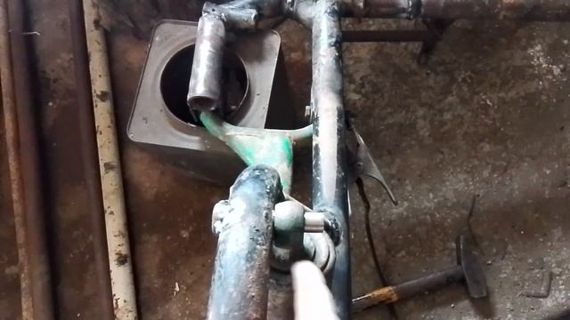 делаю телегу на мотоблок с коляски мотоцикла Урал