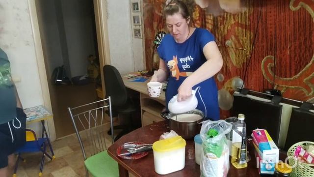 Домашний_влог_На_кухне_с_мужем_Время_печь_блины