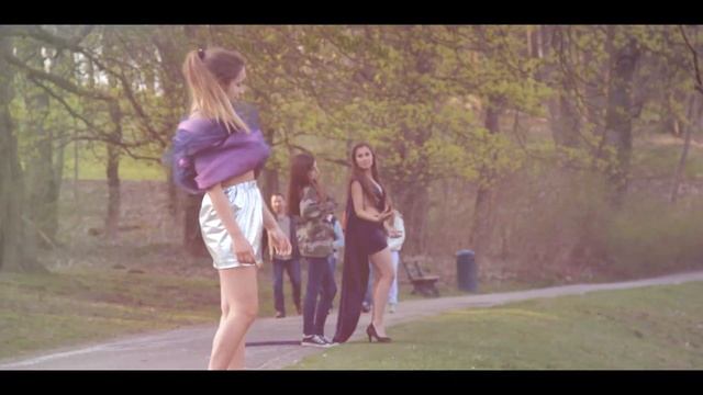 FASHION SHOW 2013: Maria and Arianna (long version)