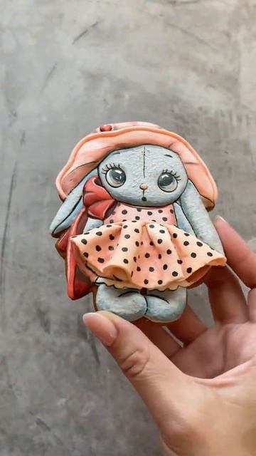 Пряничная зайка в платье. Пряник из курса «Зверята».